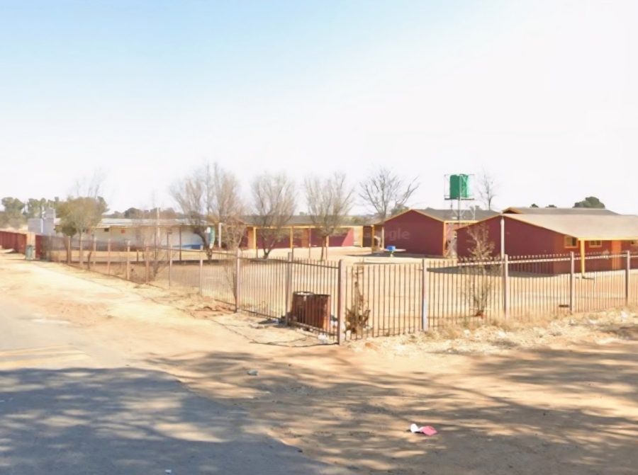 Commercial Property for Sale in Roodewal Free State
